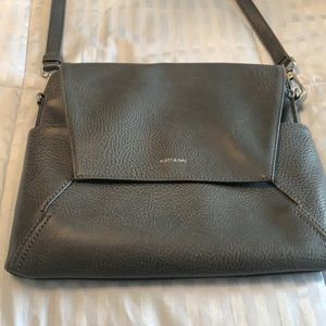 Matt & Nat Purse
